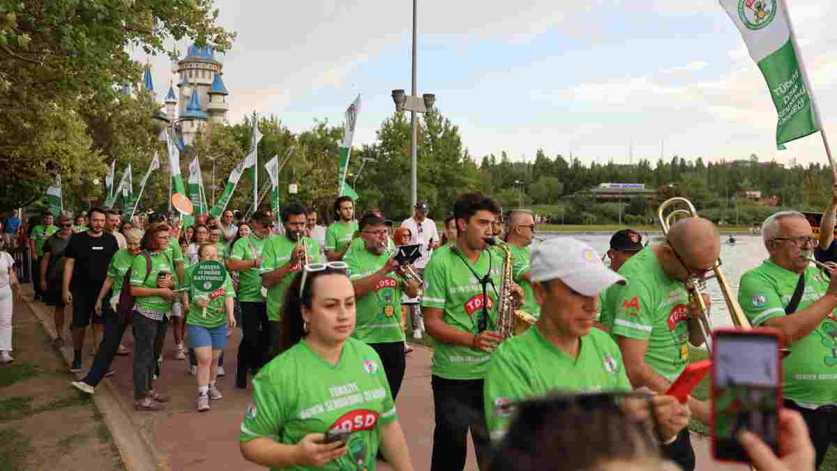 “Dostluk Yürüyüşü” özel anlara sahne oldu