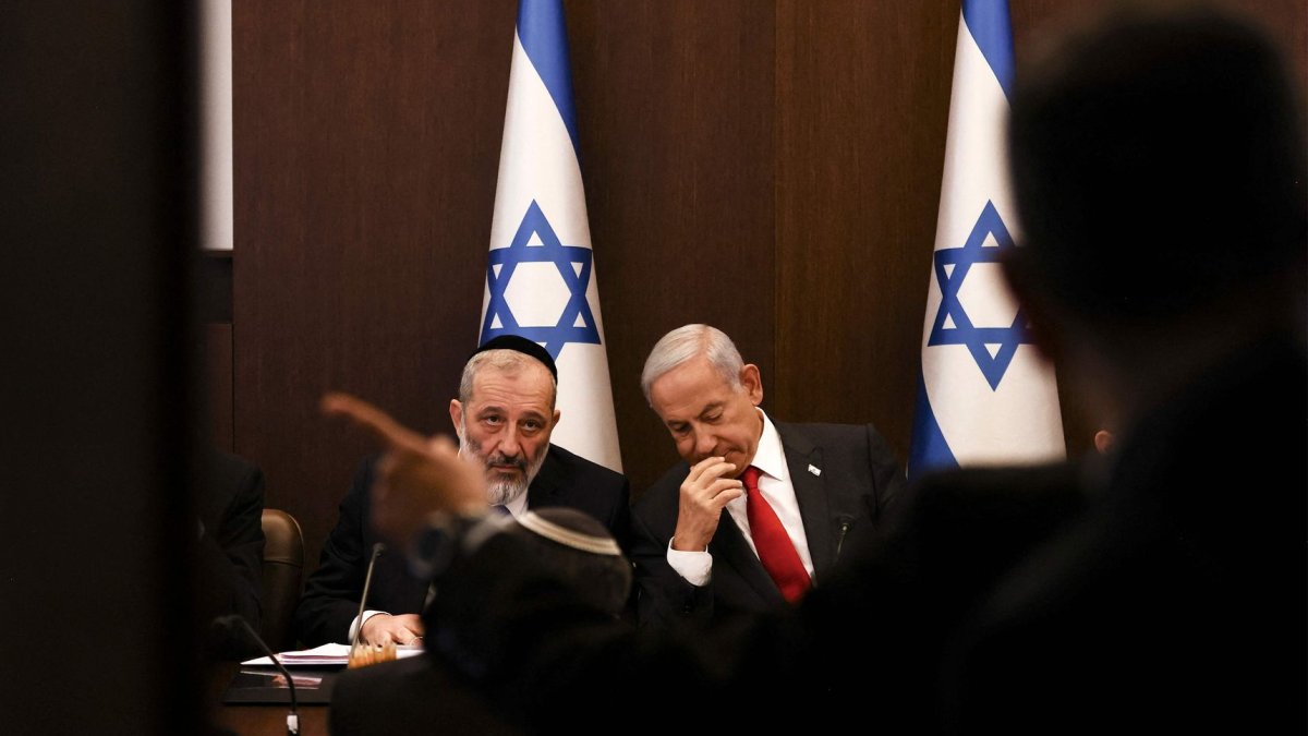 İsrail Başsavcısı: ''Hükümetin beni görevden alma süreci hukuka aykırı'