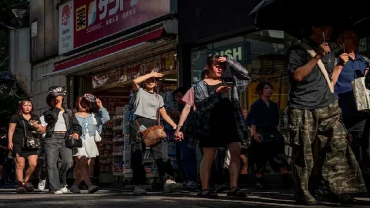 Son aylarda Tokyo'da 56 kişi aşırı sıcaklardan hayatını kaybetti
