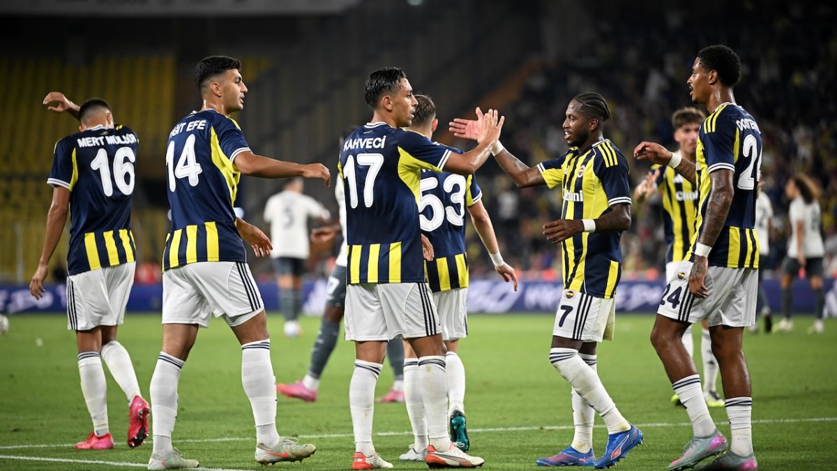 Fenerbahçe sezonu Feyenoord deplasmanında açıyor: Sarı-lacivertliler Avrupa'daki 287'nci maçına çıkıyor