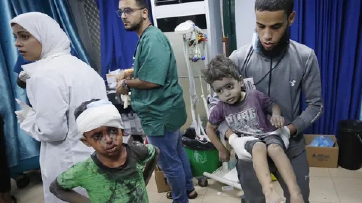 Gazze'deki hasta çocuklar İngiltere'ye tahliye edilmeyi bekliyor