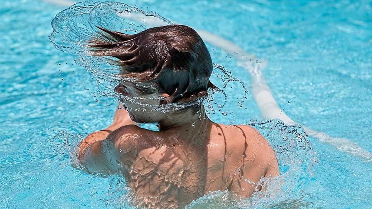 Yazın en tatlı kaçamağı sonrası gelen sinsi tehlike: Denizden sonra bunu yapmayanlar dikkat! Kulak iltihabına davetiye çıkarıyor