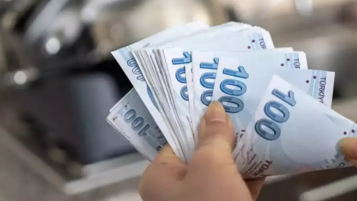 DİSK-AR raporu: İşçi ücretleri 7 ayda yüzde 40 eridi