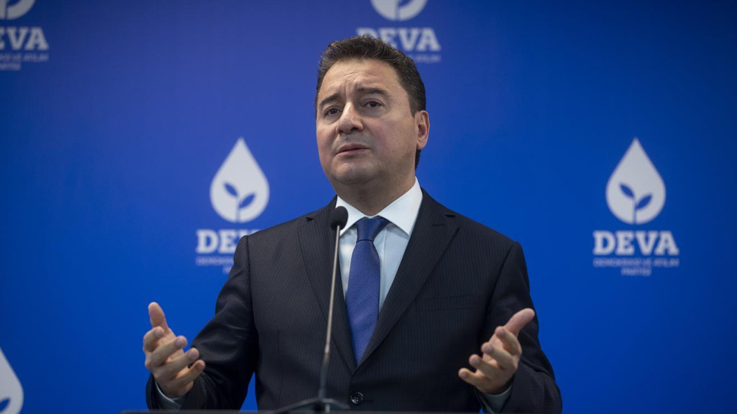 Babacan’dan 'sahte diploma' tepkisi: Bu sistem değişmeden hiçbir şey düzelmez! Devlet emanete sahip çıkamadı