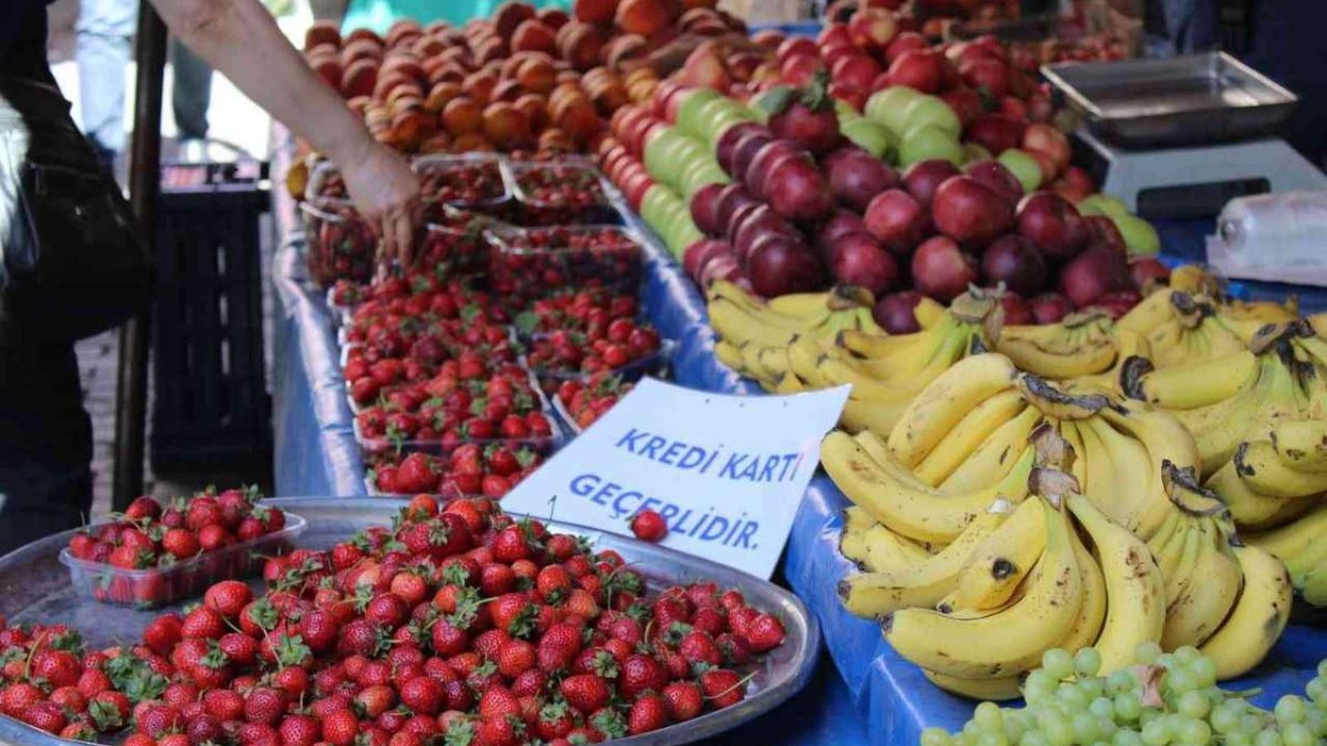 Gelir İdaresi'nden pazarlarda POS cihazı zorunluluğuna yalanlama
