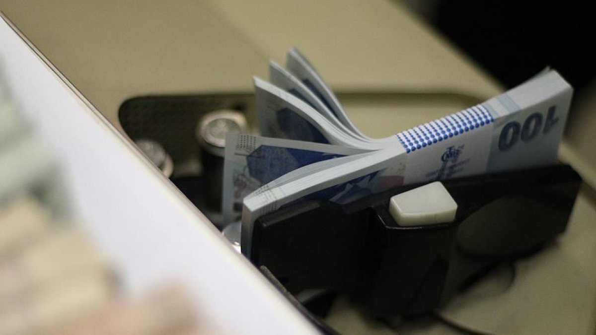 Kendi isteğiyle işten ayrılanlara kıdem tazminatı detayı! Milyonlarca çalışanı ilgilendiriyor