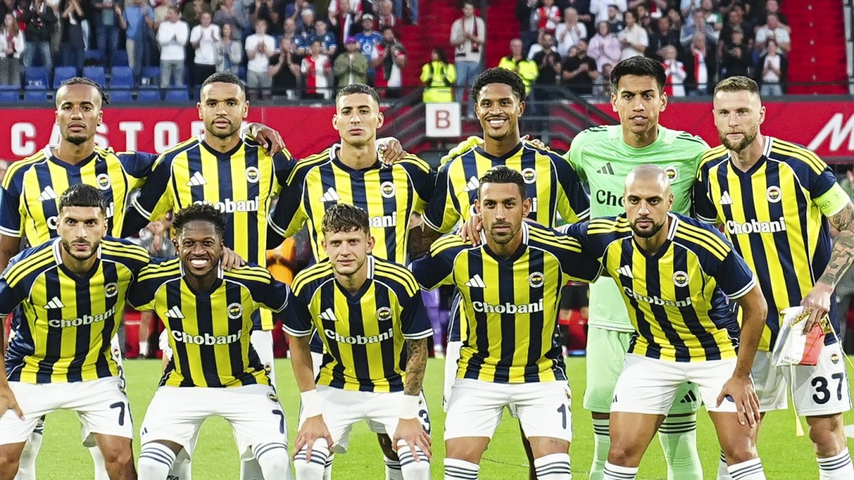 Fenerbahçe'de Feyenoord yenilgisi sonrası şok gelişme! Taraftarın eleştirilerine dayanamadı: Sosyal medya hesabını kapattı
