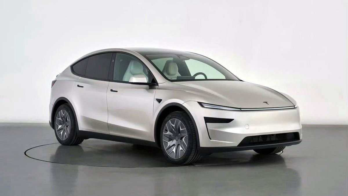 Tesla'dan ailelere özel Model YL: 6 kişilik dev SUV'unun menzili de uzadı! İşte detaylar