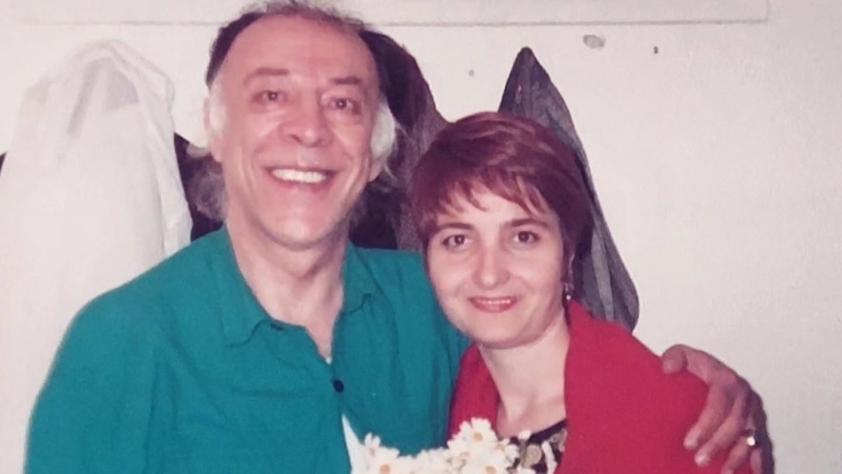 Yeşilçam'ın efsanesi Münir Özkul'un eşi yaşamını yitirdi: Umman Özkul hayatını kaybetti