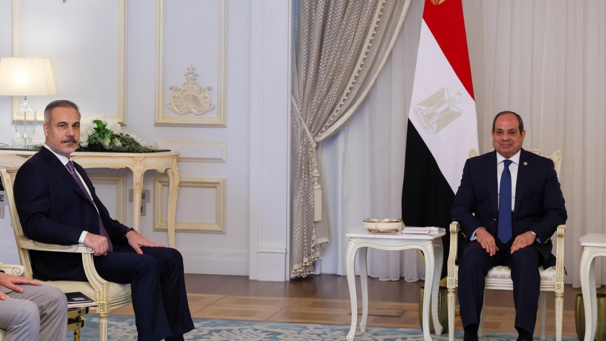 Fidan, Mısır Cumhurbaşkanı Sisi ile Görüştü