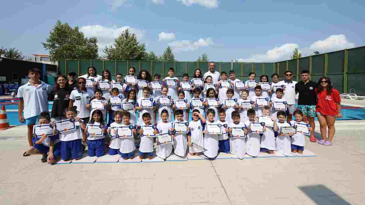 Büyükşehir Yaz Okulları’nda sertifika heyecanı