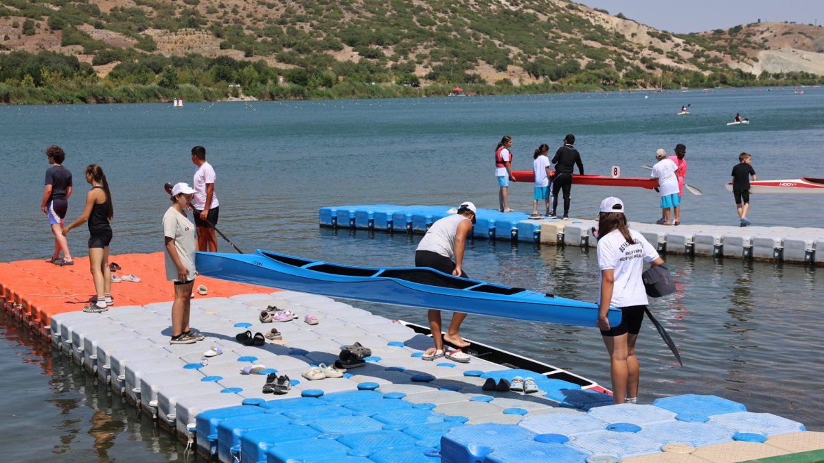 Eskişehir’de kano heyecanı başladı