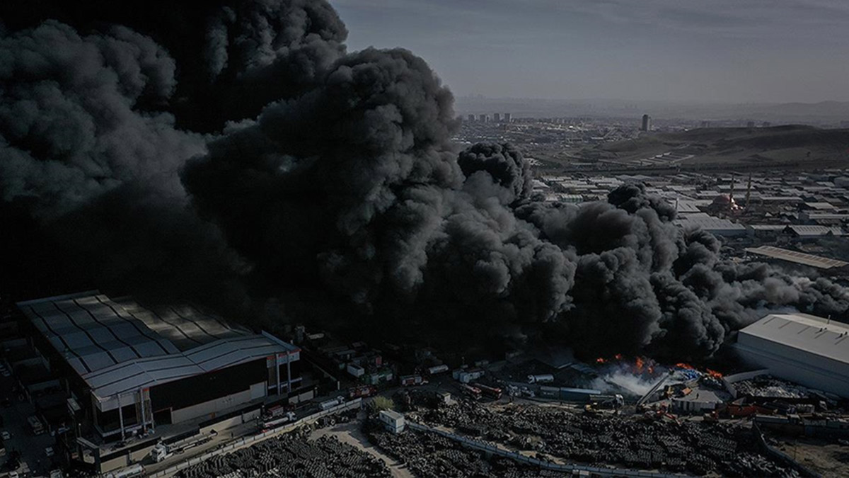 Ankara Hurdacılar Sanayi Sitesi'ndeki yangın