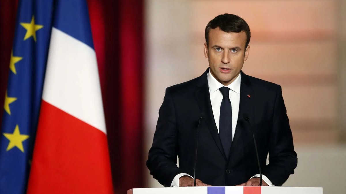 Macron: 'İsrail sonsuz bir savaşa doğru ilerliyor'