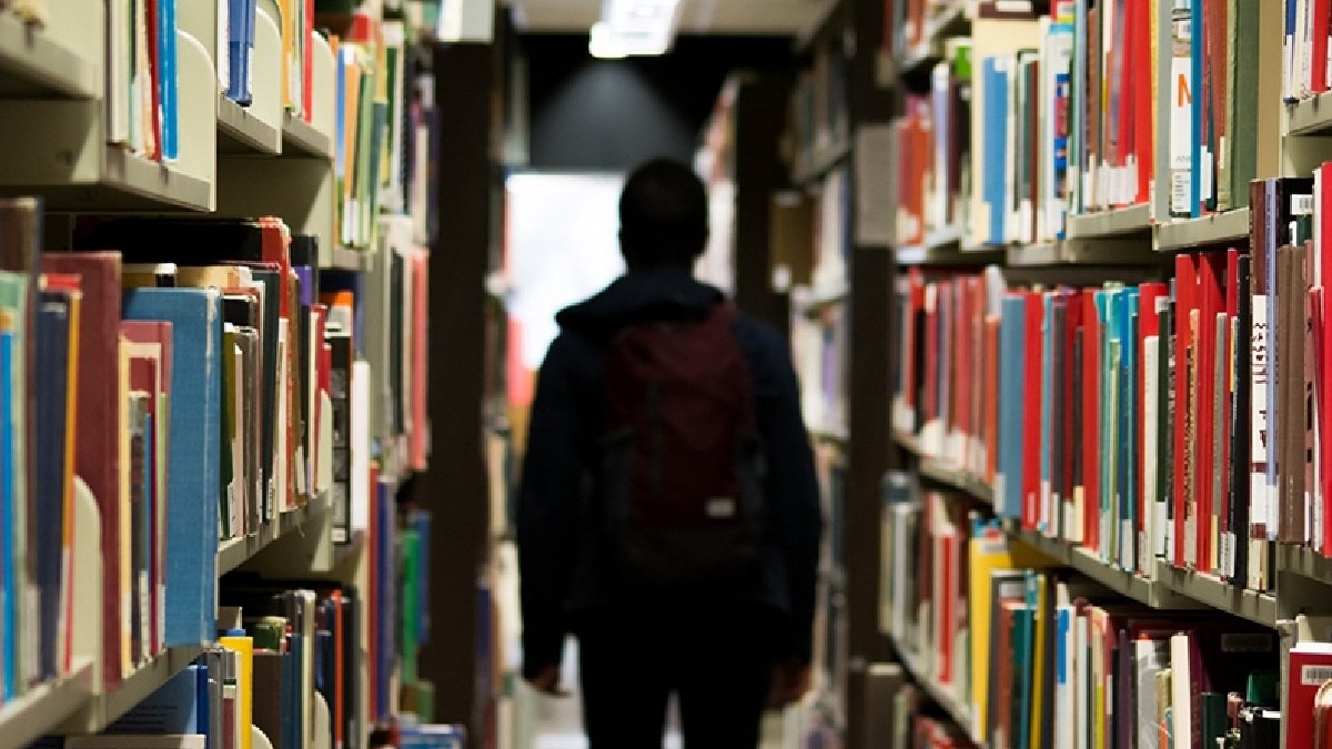 ABD’de 10 milyon kişi haciz tehlikesi altında: Öğrenci kredi borçları 1,6 trilyon doları aştı