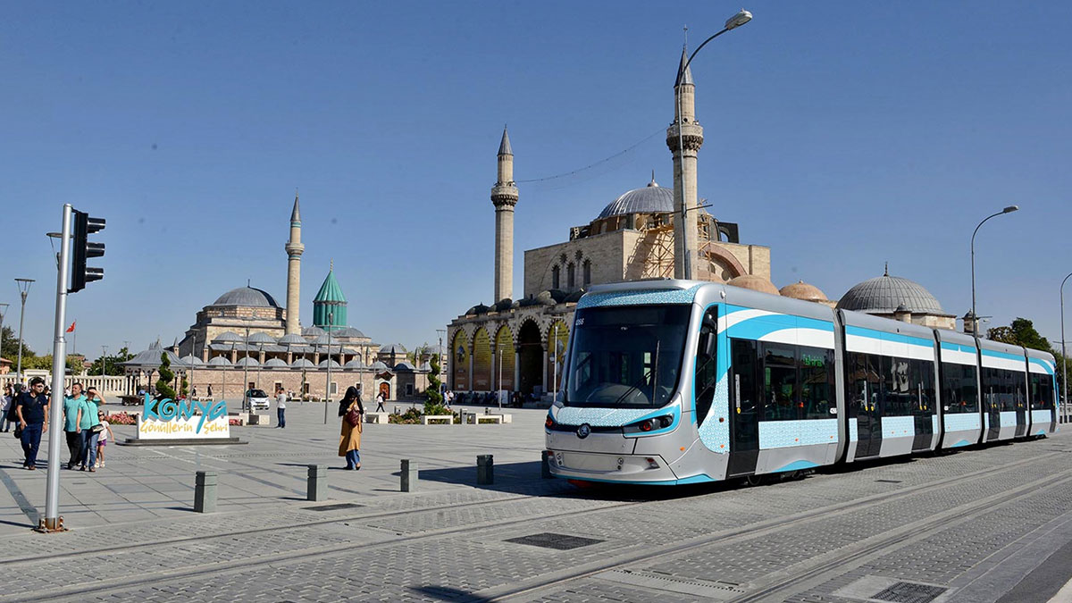 Konya'ya iki yeni raylı sistem hattı müjdesi! Trafik stresi artık tarih oluyor
