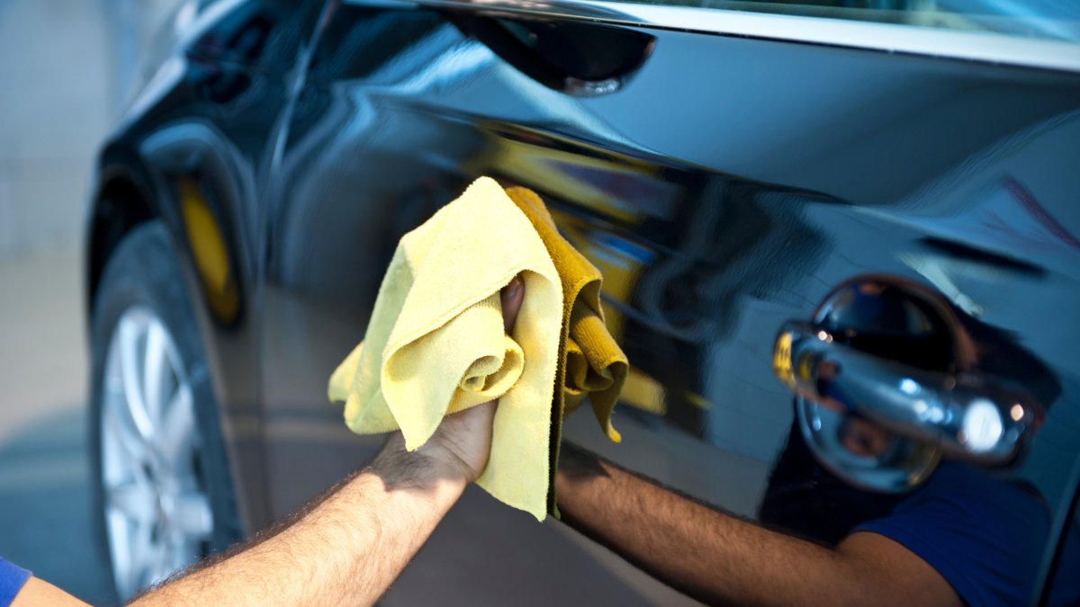 Araba bakımında gizli kahraman! Binlerce lira para ödemenize gerek yok: Diş macunu yetiyor