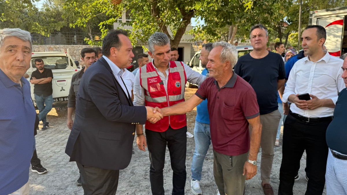 Başkan Dutlulu, Soma’daki orman yangını bölgesinde incelemelerde bulundu
