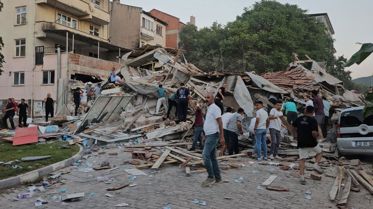 AFAD'dan Balıkesir'deki depreme ilişkin açıklama