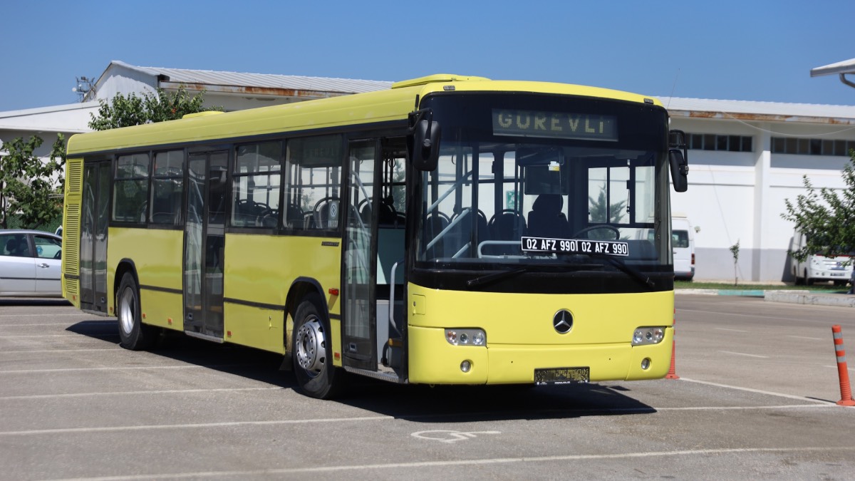 Bursa Büyükşehir Belediyesi'nden Adıyaman Belediyesi'ne otobüs desteği