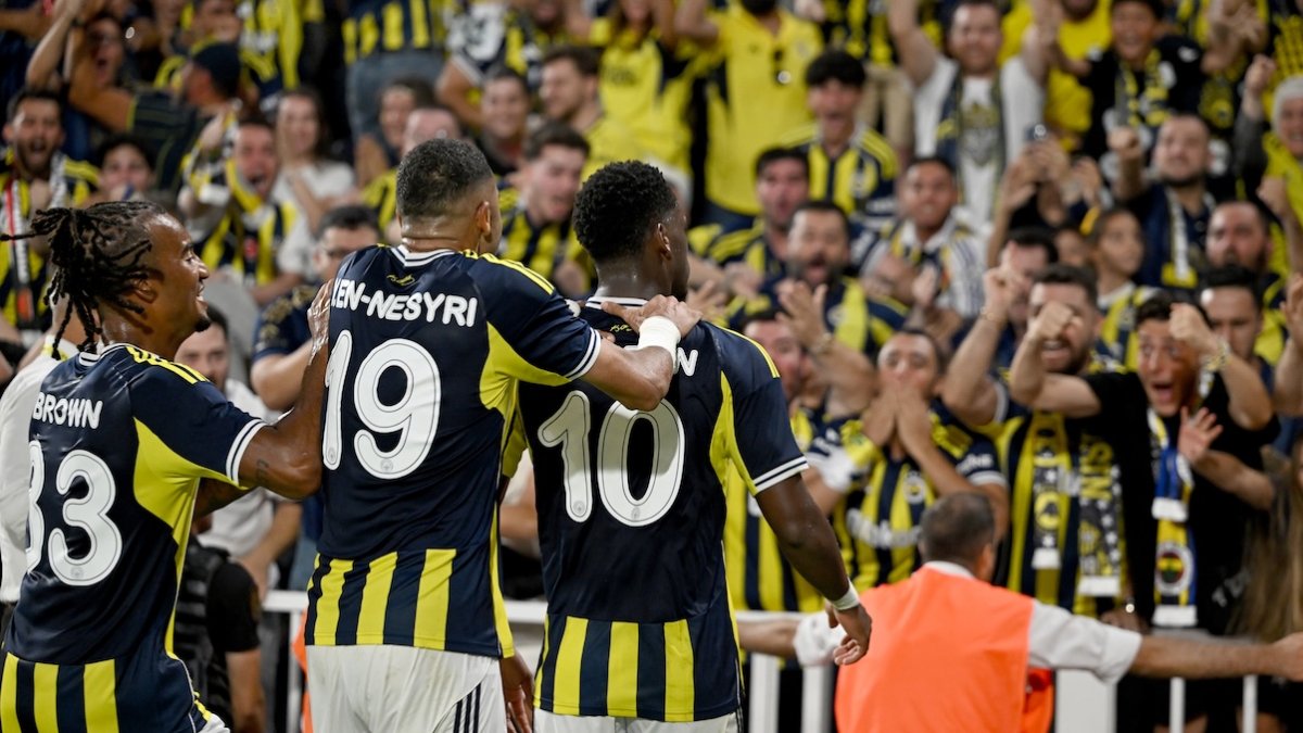 Fenerbahçe'den Süper Lig öncesi etkili performans