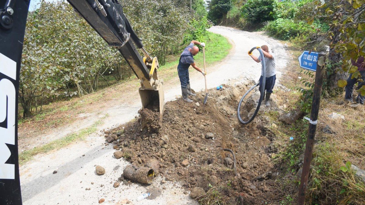 Giresun Belediyesi’nden Kayadibi Mahallesi’ne yeni içme suyu hattı