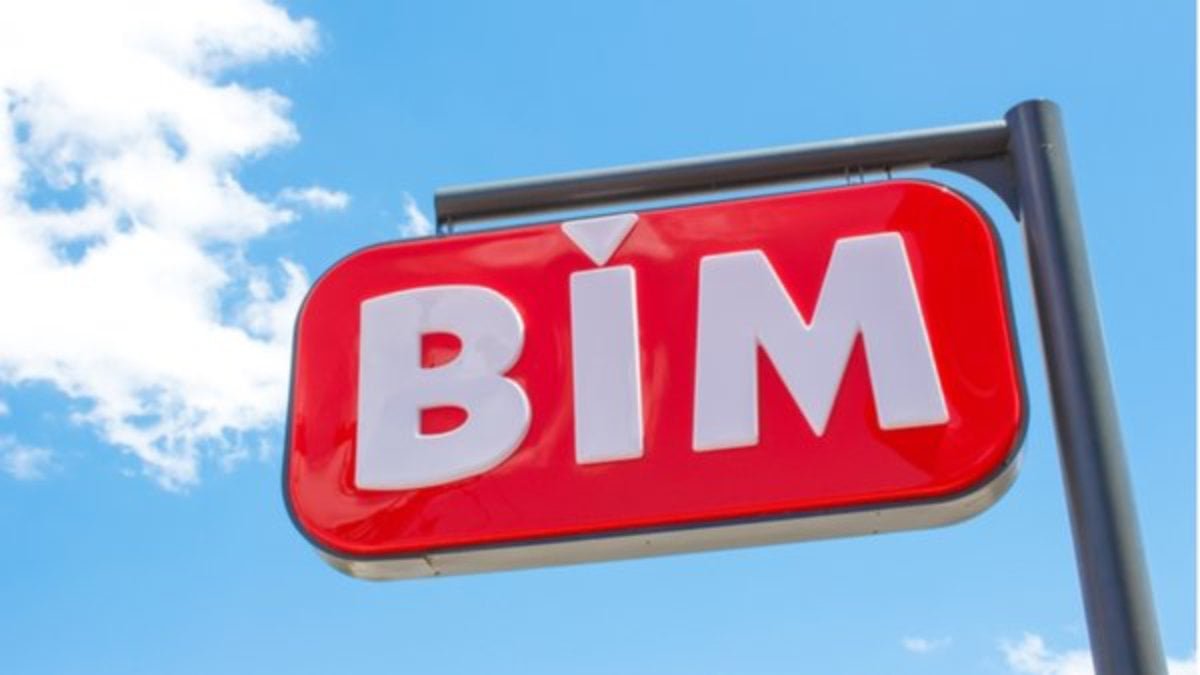 BİM'den Ev Temizliği Devrimi: Halıdan Koltuğa Her Yüzeyi Parlatacak Cihaz! Kaçırmayın!