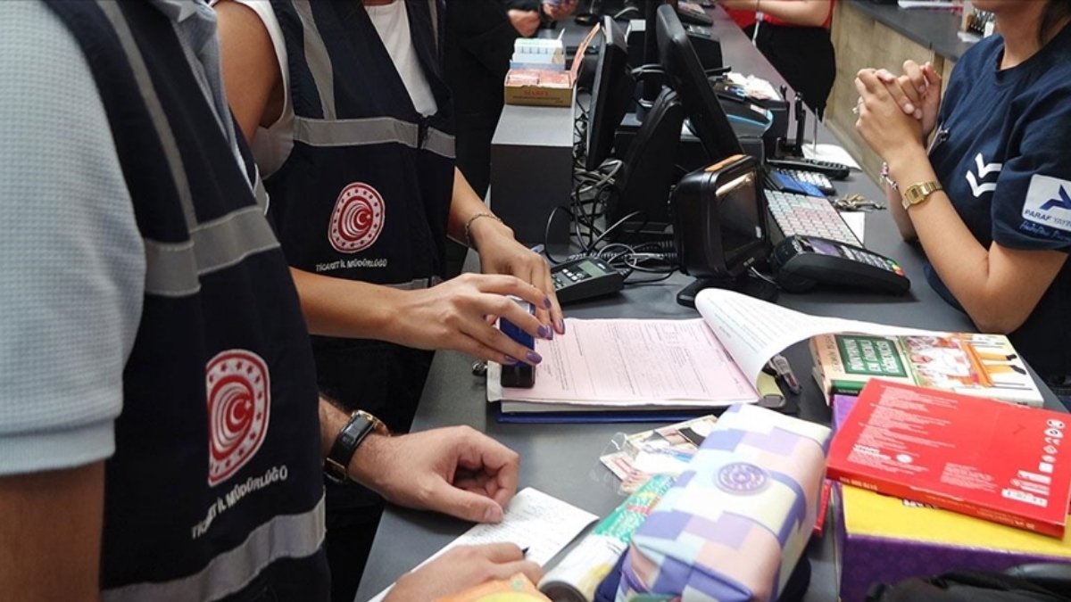 Bakanlık çalışmaları hızlandırdı, yüzlerce ürün ifşa oldu! Yüzlerce ürün mercek altında: 107’si piyasadan toplatılıyor