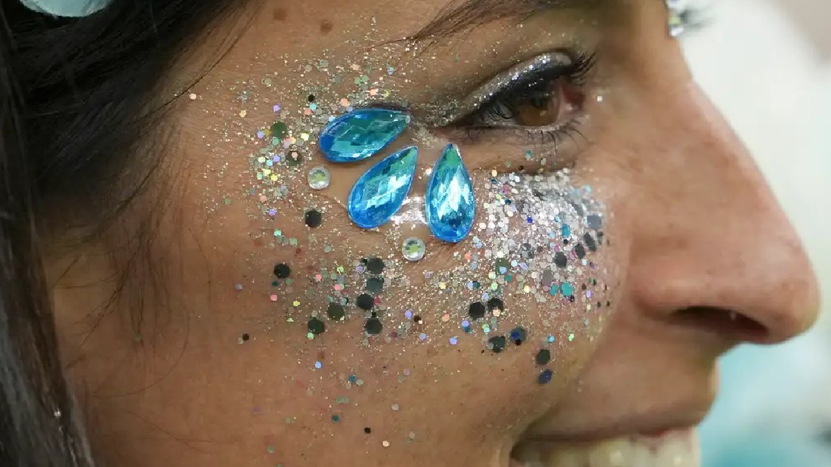 Mikroboncuklu makyaj ürünlerine yasak geliyor