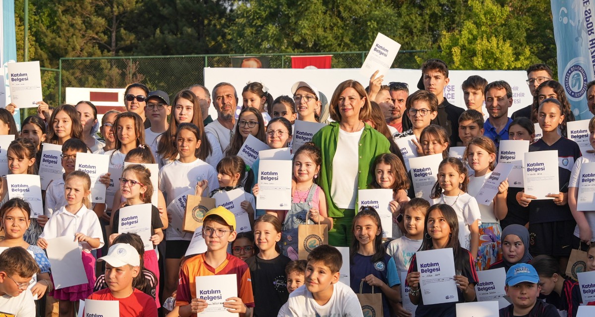 Eskişehirli çocuklar yaz spor eğitimlerini tamamladı