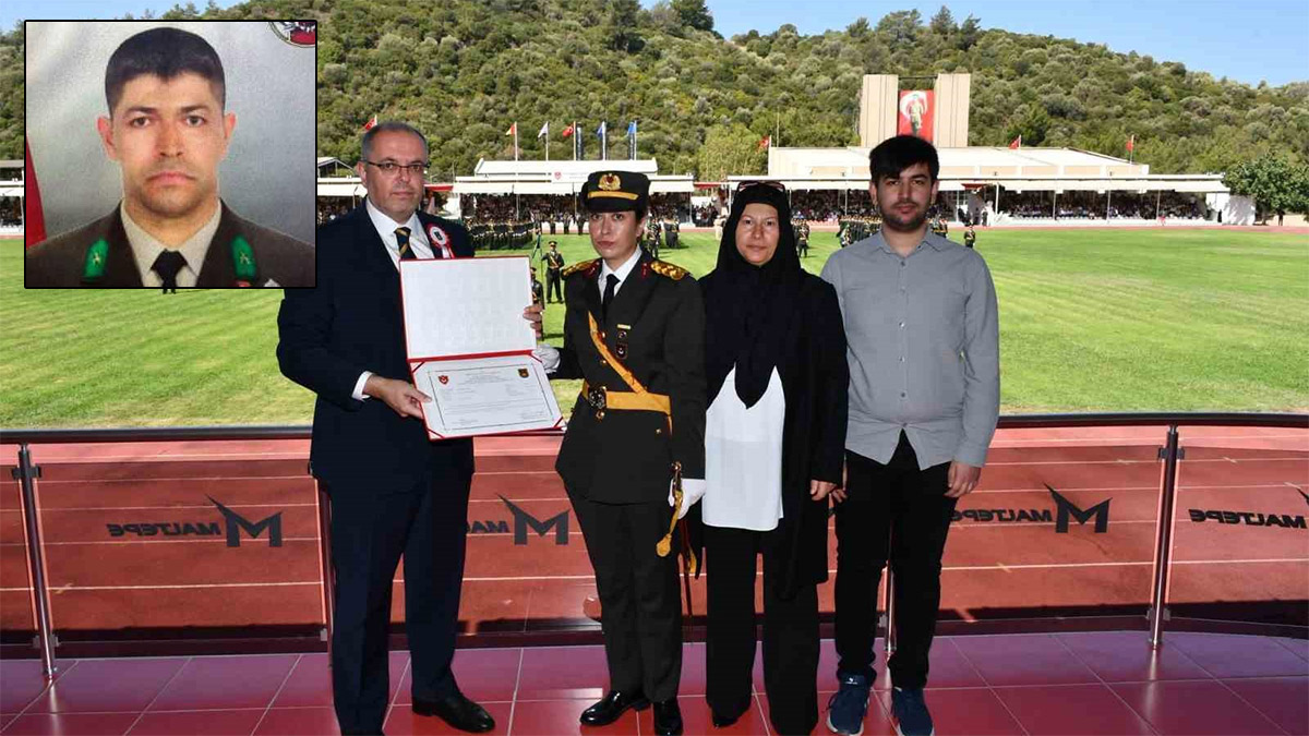 Şehit Ömer Halisdemir’in kızı Elif Nur, teğmen oldu