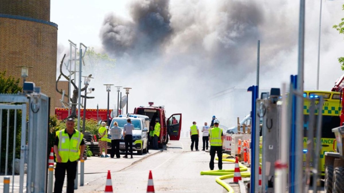 Danimarka'da yolcu treni raydan çıktı: 1 kişi öldü, çok sayıda yaralı var