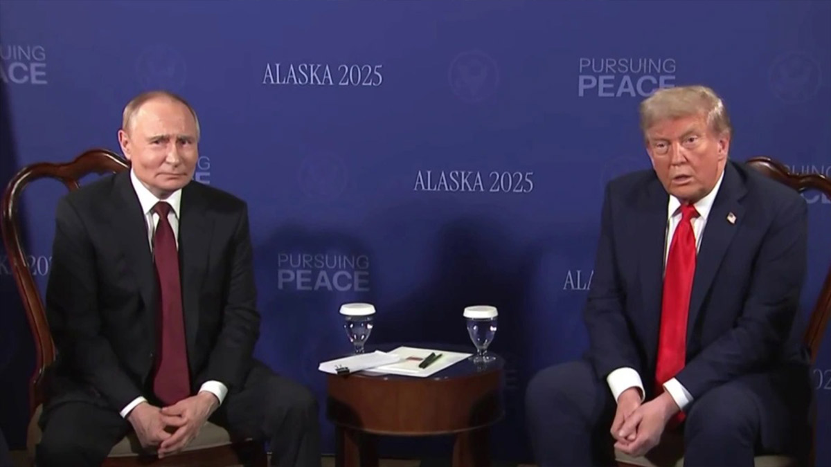 Alman basını: Trump-Putin zirvesi sonuçsuz kaldı