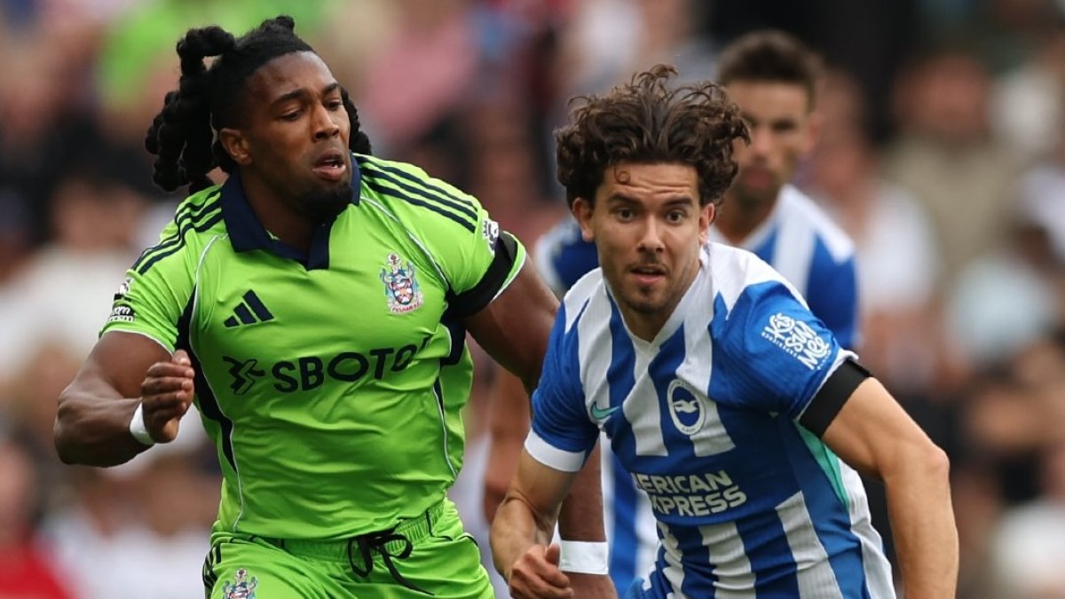 Ferdi Kadıoğlu sahalara geri döndü: Tam 9 ay sonra