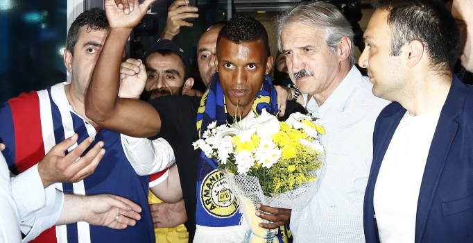 Fenerbahçe'nin yıldız transferi Nani İstanbul'a geldi