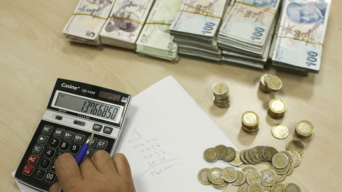 Vergi yükü dengesi bozuluyor: Ücretlilerin payı artarken kurumlar geri çekiliyor