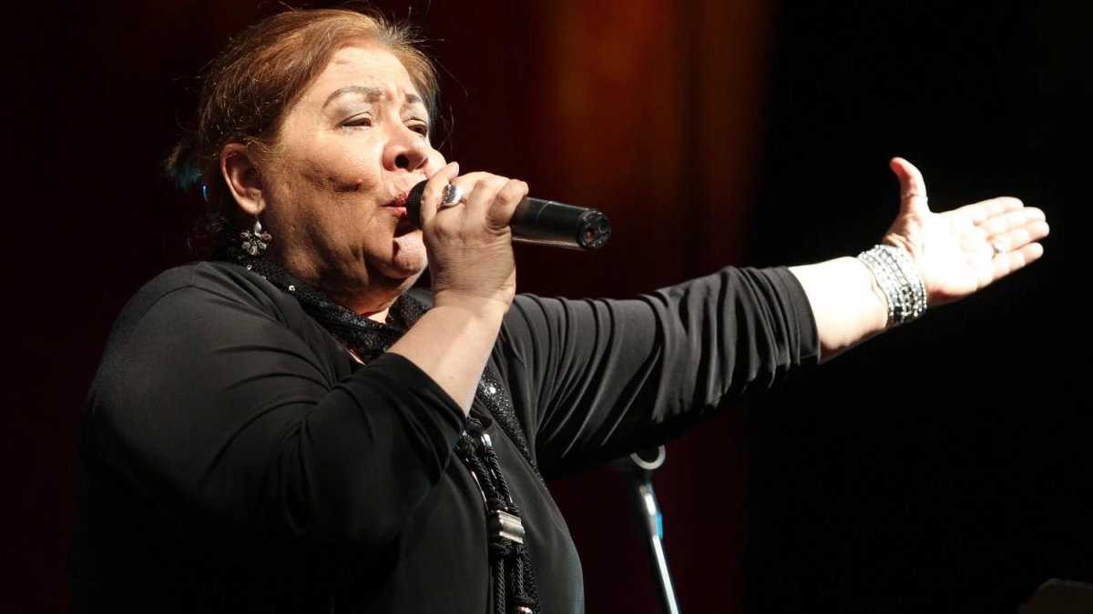 Türk Halk Müziği'nin usta sesi Banu Kırbağ hayatını kaybetti