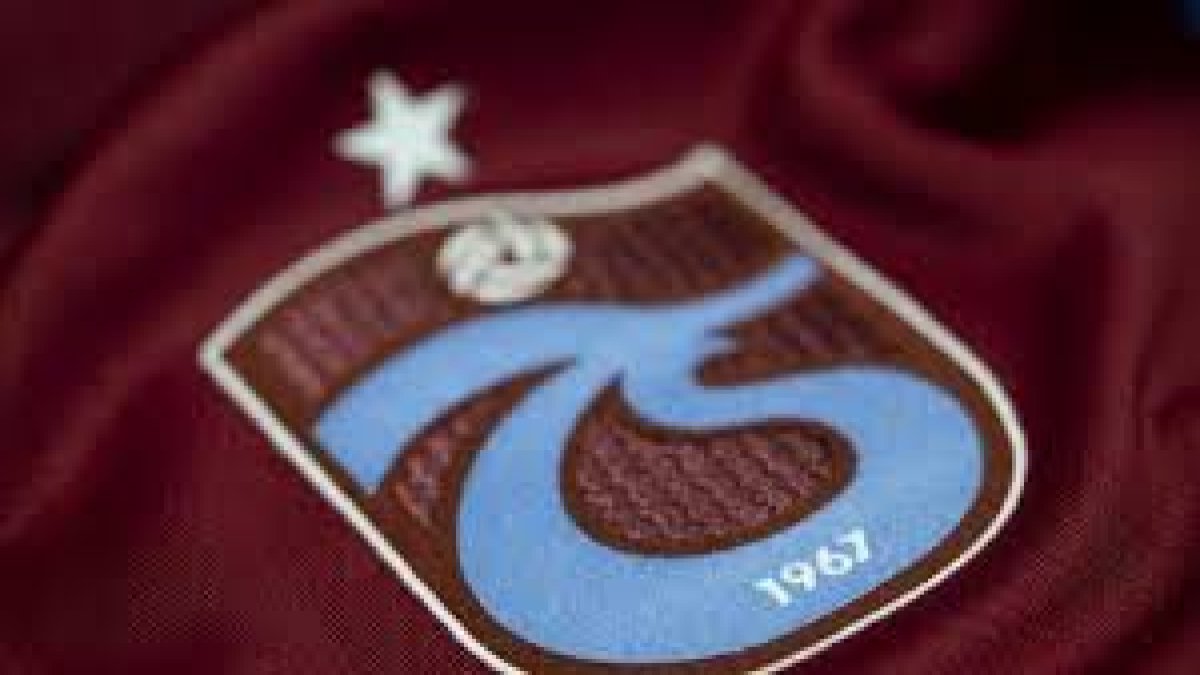 Trabzonspor orta saha transferinde mutlu sona ulaştı! 19'luk genç futbolcu ile anlaşma tamam