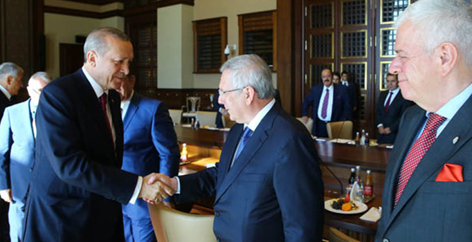 Cumhurbaşkanı Erdoğan Kulüpler Birliği Heyeti'ni kabul etti - Son dakika haberleri