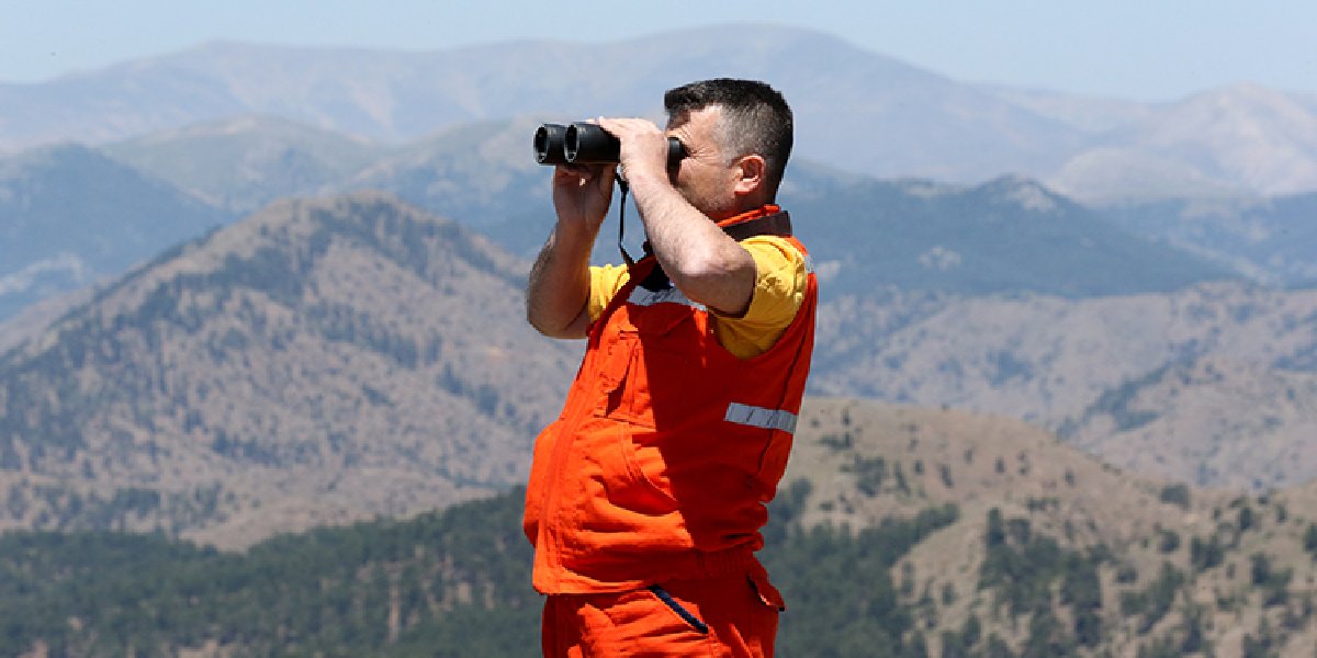 Kayseri’yi 7 gün 24 saat boyunca koruyorlar! Biri 14 biri 10 yıldır çalışıyor, tepeden kuş bakışı şehri gözetliyorlar