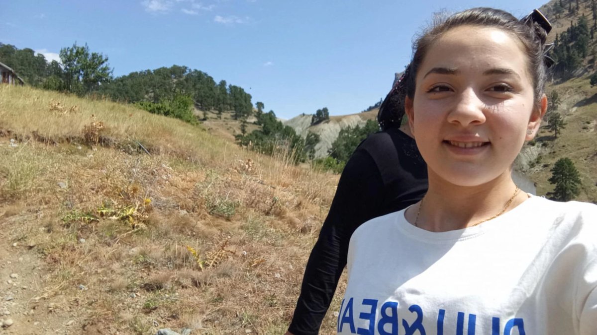 'Birazdan gelirim' diyerek evden çıkmıştı: 16 yaşındaki Nesrin nerede?