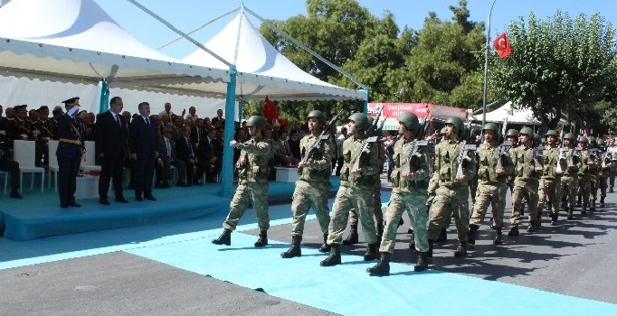 Konya’da 30 Ağustos Zafer Bayramı kutlandı