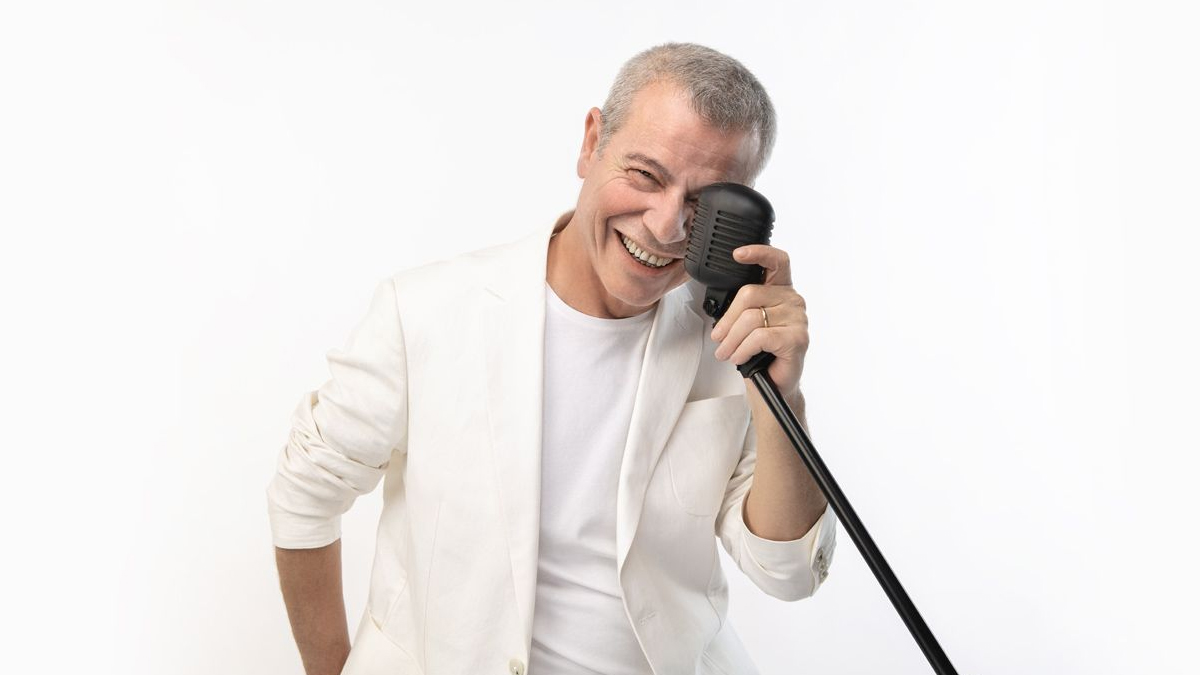 Levent Yüksel Maximum Uniq’te: efsane ses 19 Ağustos akşamı sahnede...