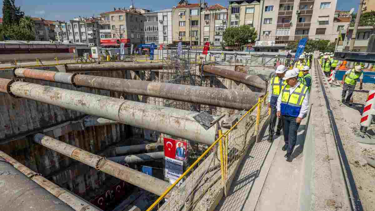 Buca Metrosu’nda Üçyol ile Şirinyer buluştu