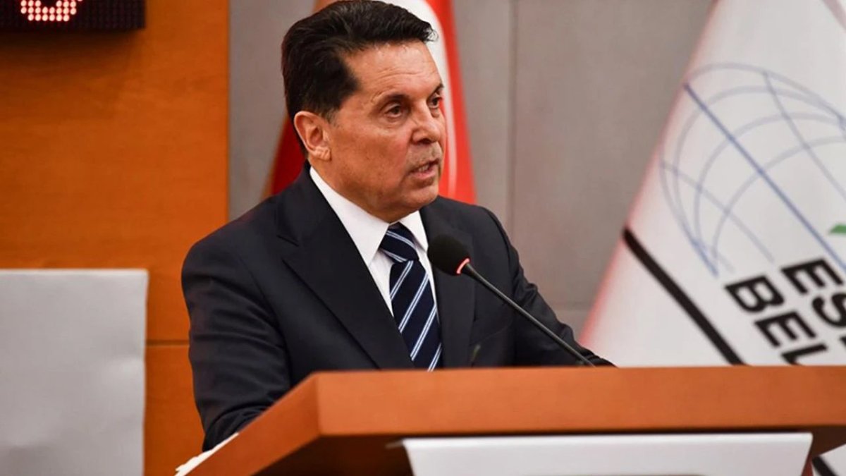 CHP ve TİP'ten Ahmet Özer'e komisyon daveti