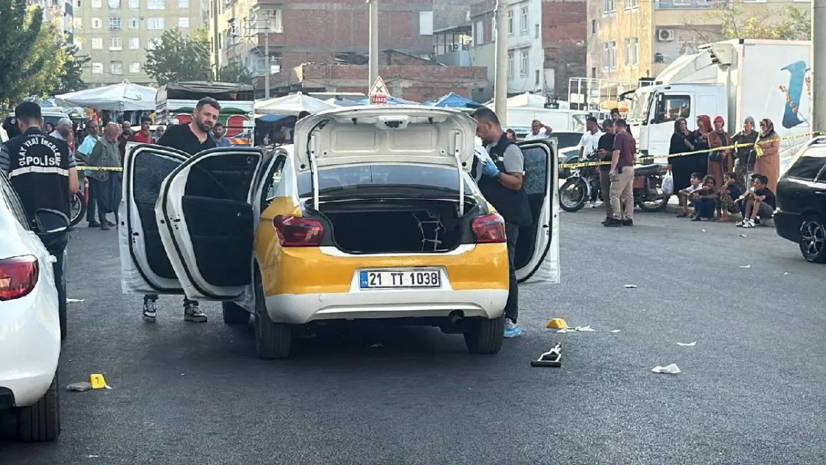 Diyarbakır'da erkek dehşeti: Boşanma aşamasında olduğu kadını öldürüp intihar etti