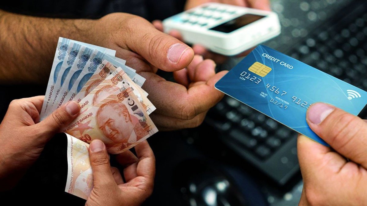 Kredi kartları ve KMH'lar patladı: Vatandaşın borcu 5 asgari ücreti aştı