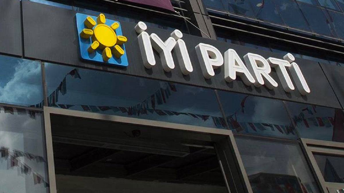 İYİ Parti'de 'Terörsüz Türkiye' istifası