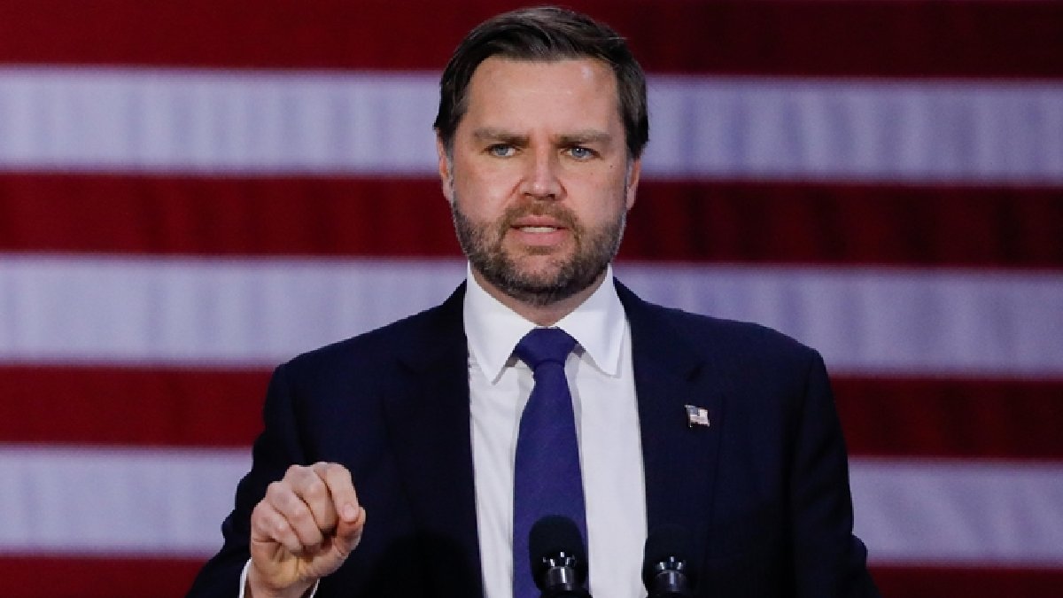 Trump’ın yardımcısı Vance’ten Avrupa'ya: Kıta sizin, Ukrayna’nın güvenliğini üstlenmeniz gerekiyor