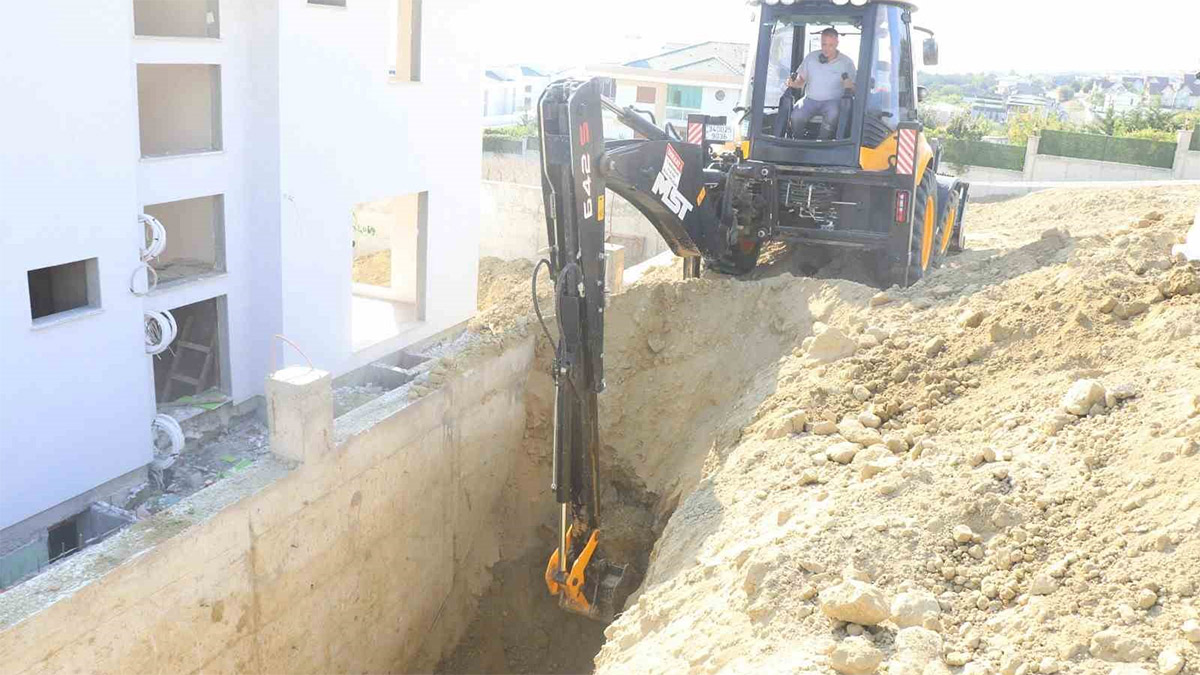 Büyükçekmece'de vahşet! Villa bahçesine gömülen cesedin sırrı çözüldü